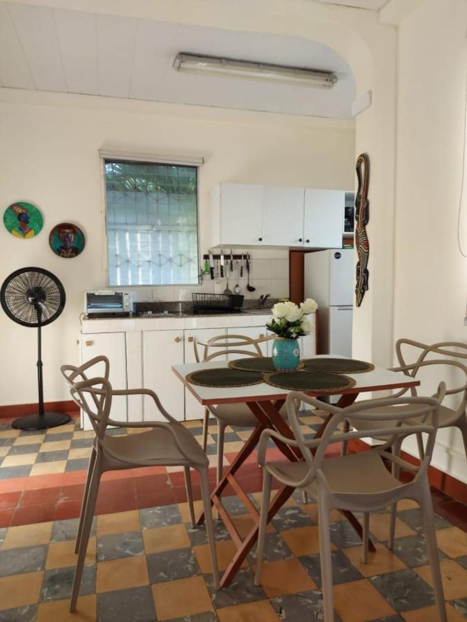 Casa Congo & Casa Rayo Verde - Restaurante - Galeria De Arte Portobelo Eksteriør billede