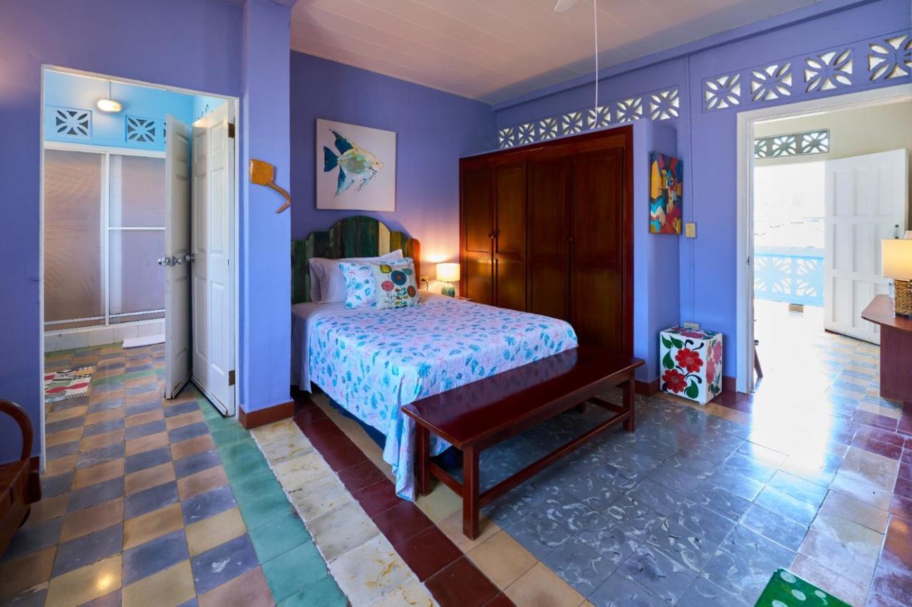 Casa Congo & Casa Rayo Verde - Restaurante - Galeria De Arte Portobelo Eksteriør billede