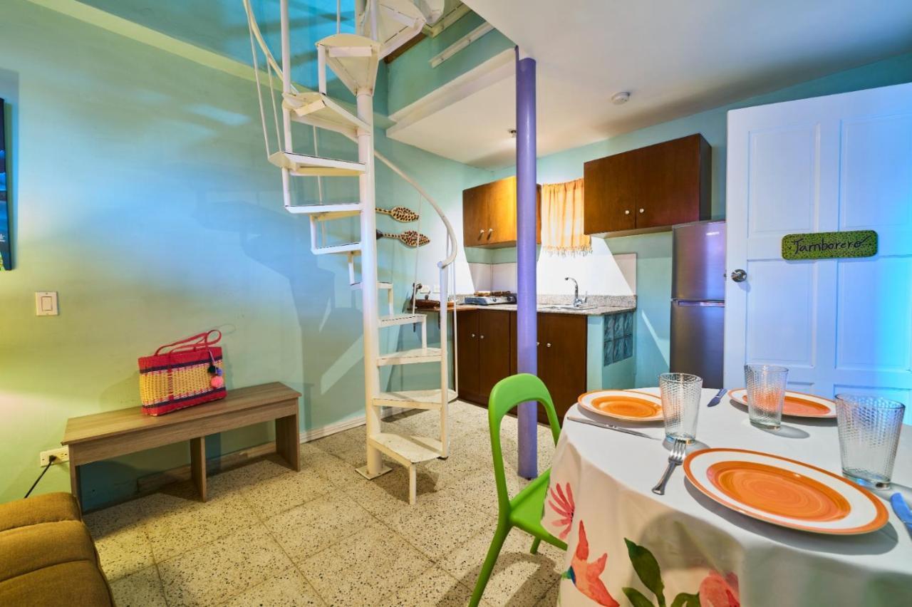 Casa Congo & Casa Rayo Verde - Restaurante - Galeria De Arte Portobelo Eksteriør billede